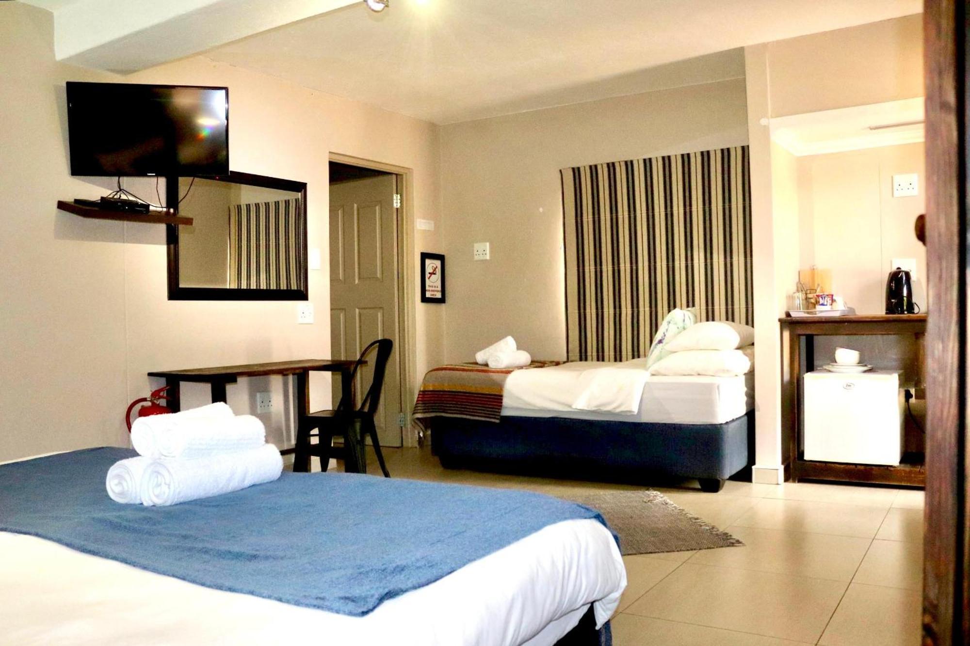 Cavallo Guesthouse Windhoek Exterior photo